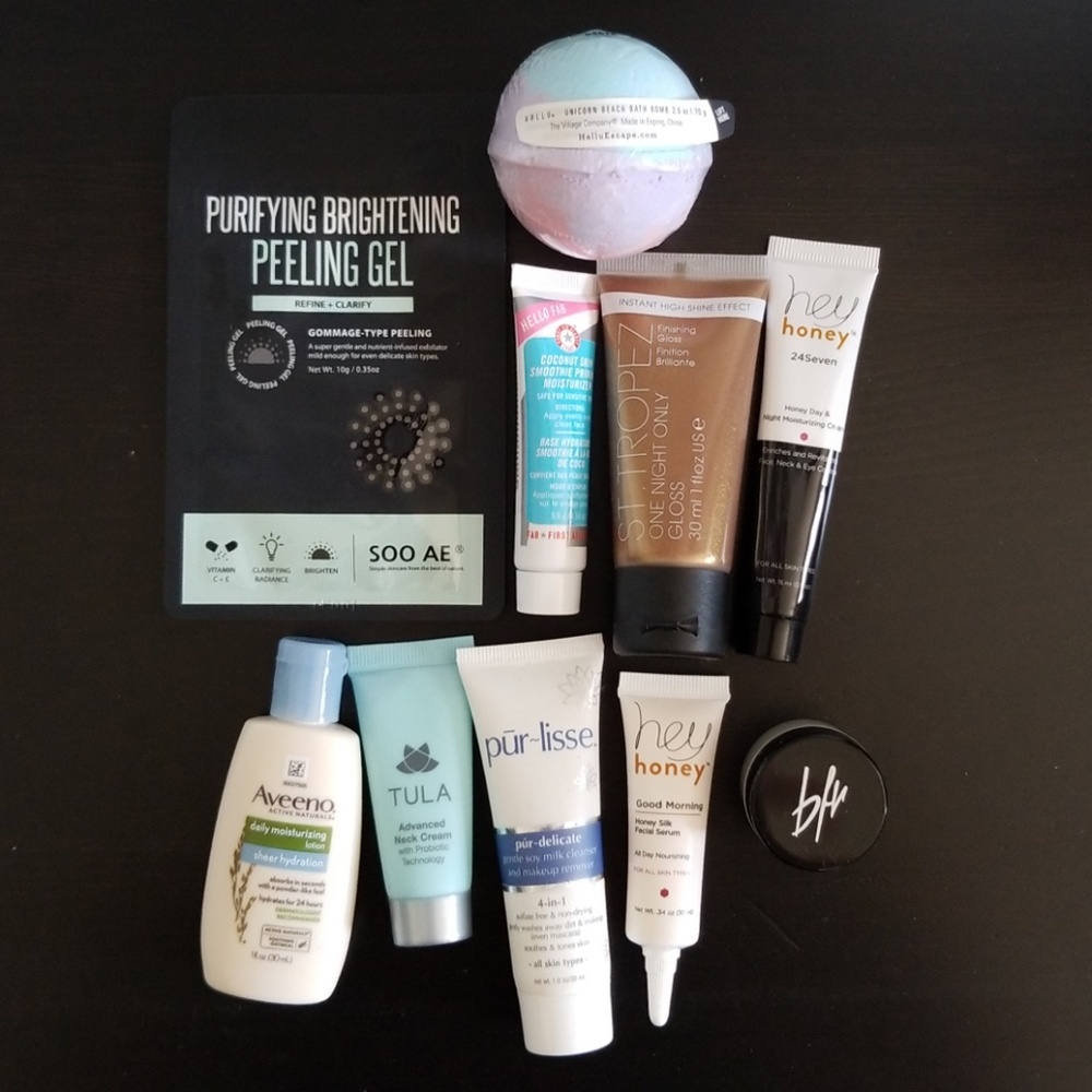 Skincare Sampler Box - 10 items